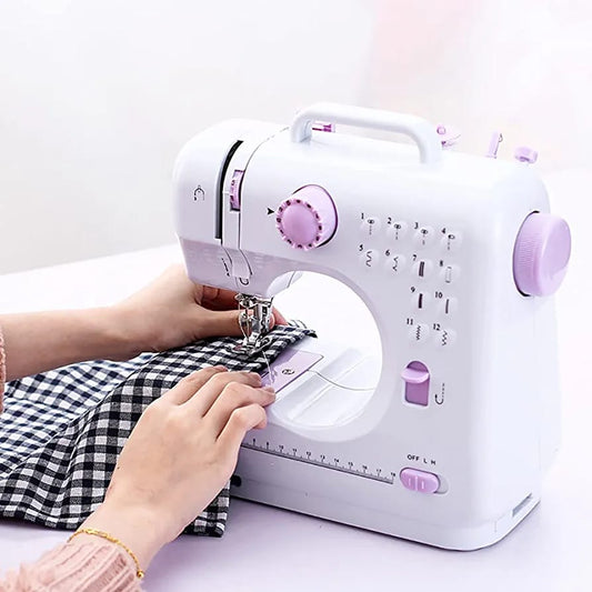 Maquina de coser multifuncional